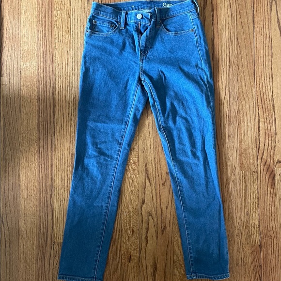 GAP Denim - Gap Skinny/Straight Cut Jeans